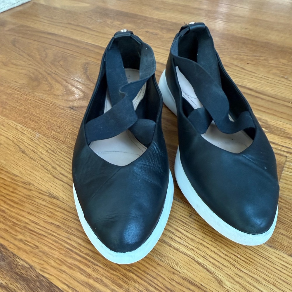 Taryn Rose Black and White Flats with Crisscross Straps Danielle 7B